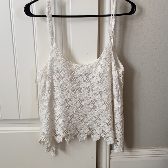 Lace Crop Top - Picture 3 of 3